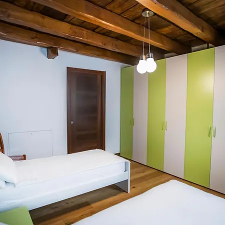 Borgo Molina * Faggeto Lario