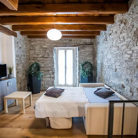 Borgo Molina Casa de Férias
