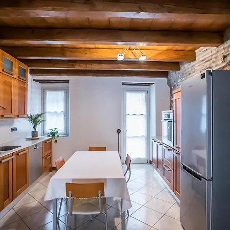 Casa de Férias Borgo Molina Faggeto Lario