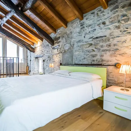 Borgo Molina * Faggeto Lario
