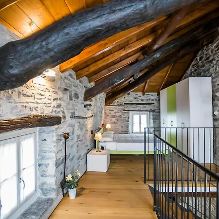 Borgo Molina Casa de Férias