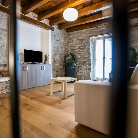 Casa de Férias Borgo Molina Faggeto Lario